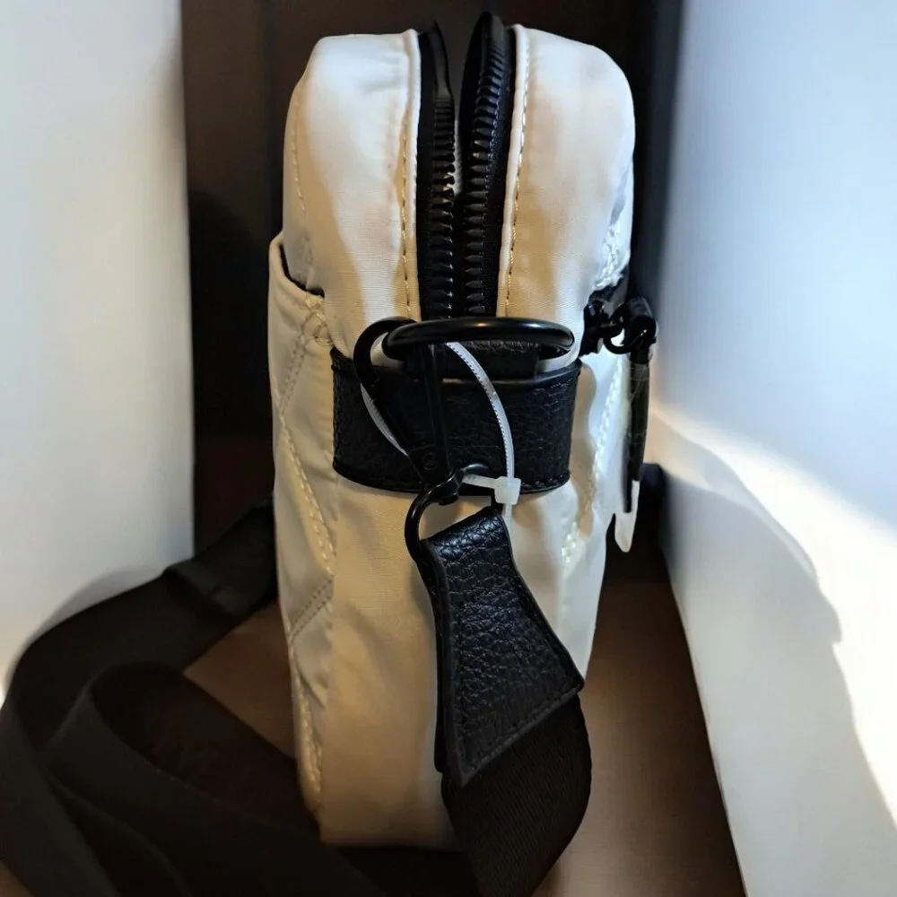 Steve Madden BDrake Crossbody Black and White Bag NWT - Picture 9 of 10